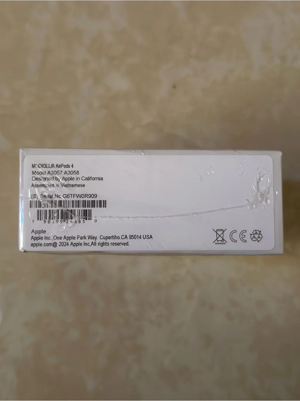 Apple AirPods 4 anc